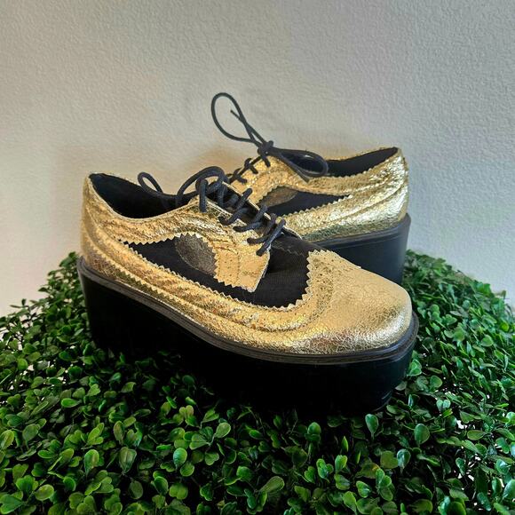 Size 8 – Bumper Gold Mesh Creepers w/ Chunky Platform Sole - Picture 2 of 6